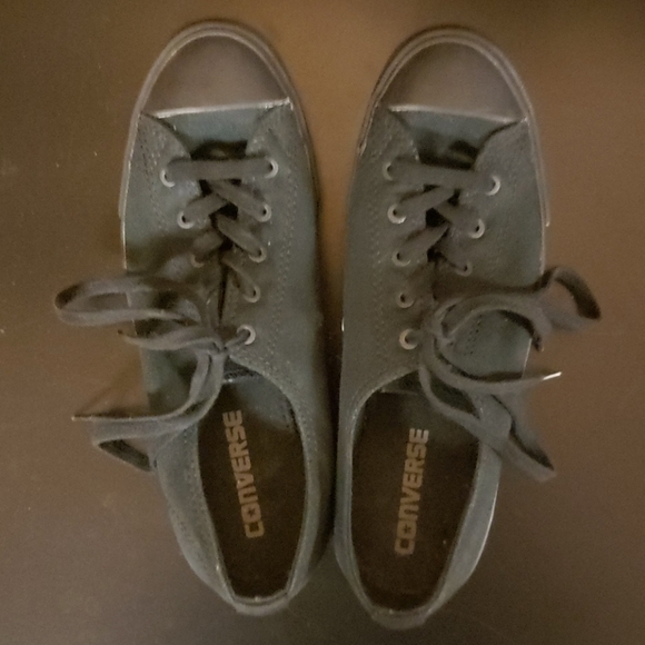 Converse Chuck Taylor All Star Low Top Sneakers - Picture 2 of 5